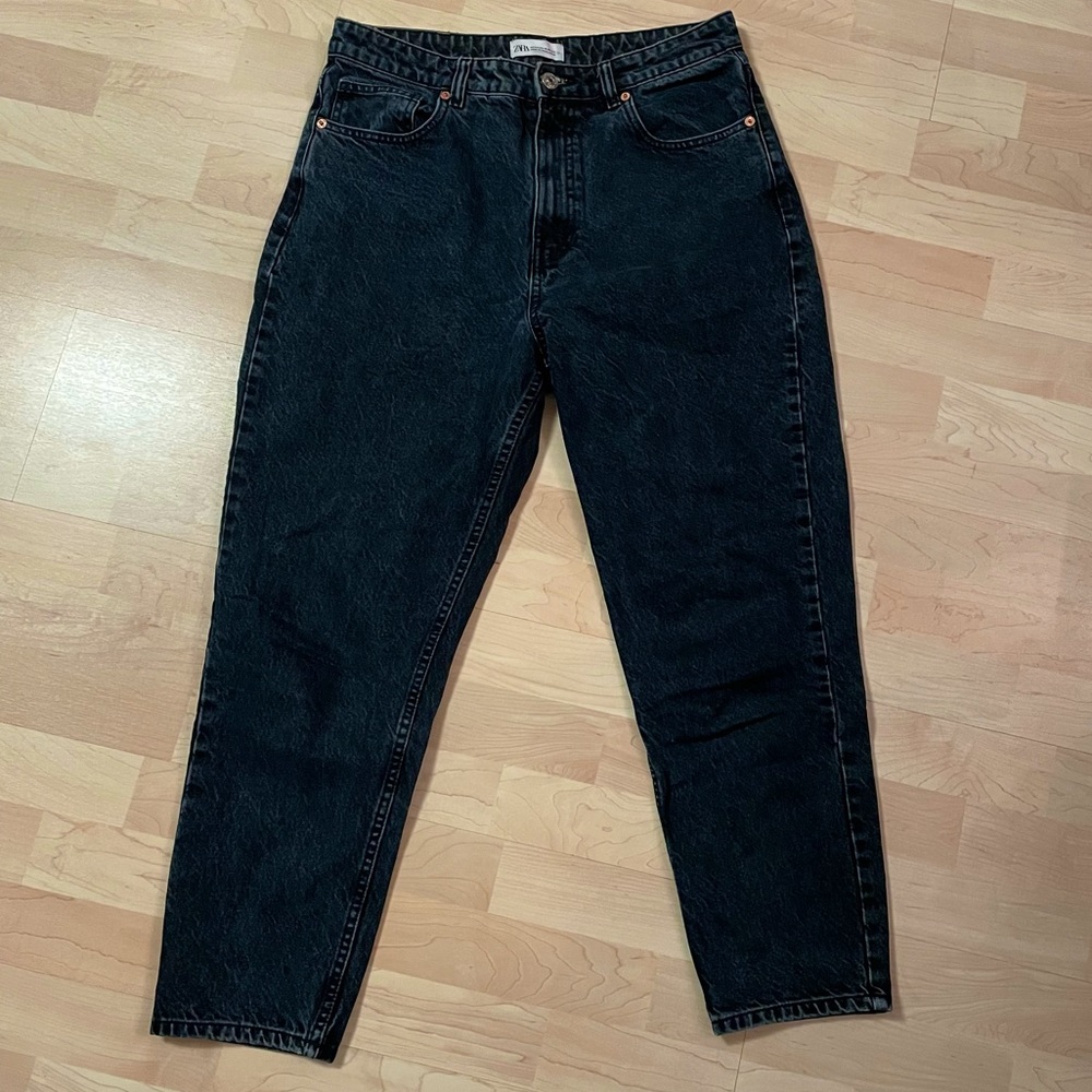 Zara mineral wash jeans
